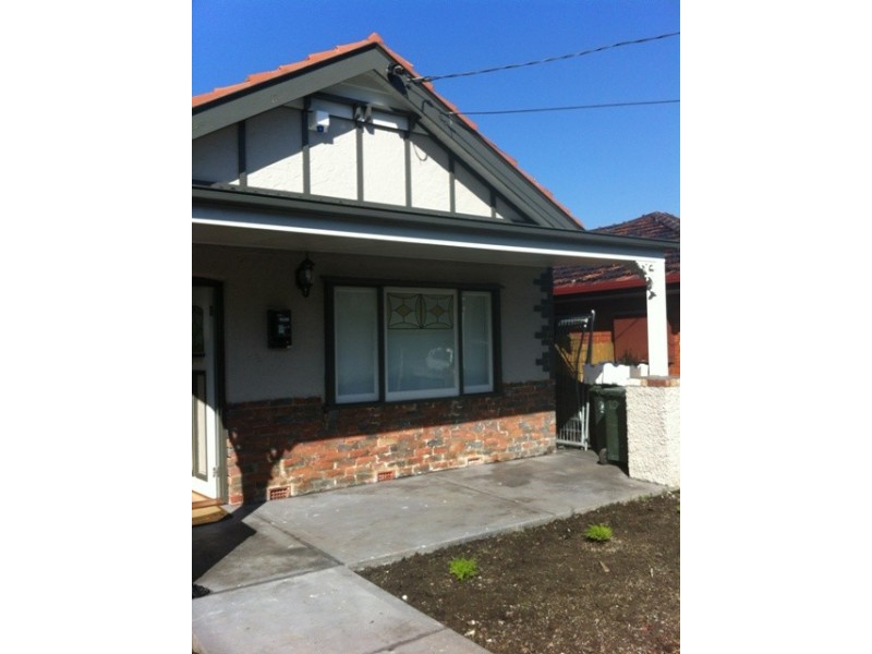 10 Aberdeen Street, Brunswick VIC 3056