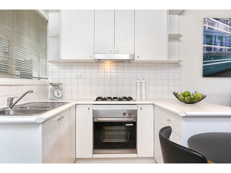 6/26 Irvine Crescent, Brunswick West VIC 3055