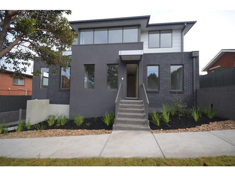 1/1 Manica Street, Brunswick West VIC 3055