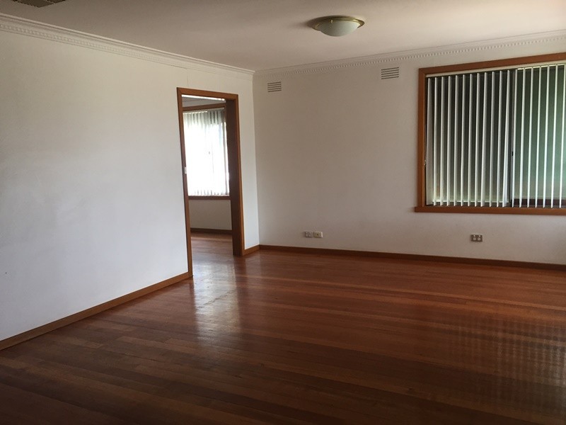 102 Radford Road, Reservoir VIC 3073