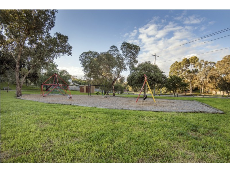 36 Austin Crescent, Pascoe Vale VIC 3044