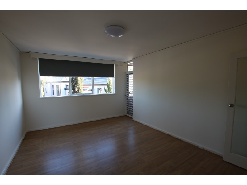 6/19 Lang Street, Carlton North VIC 3054