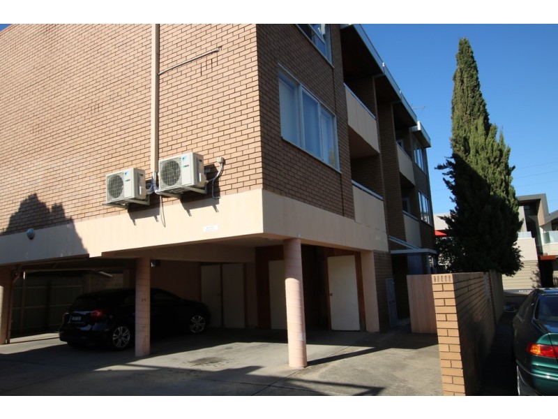 6/19 Lang Street, Carlton North VIC 3054