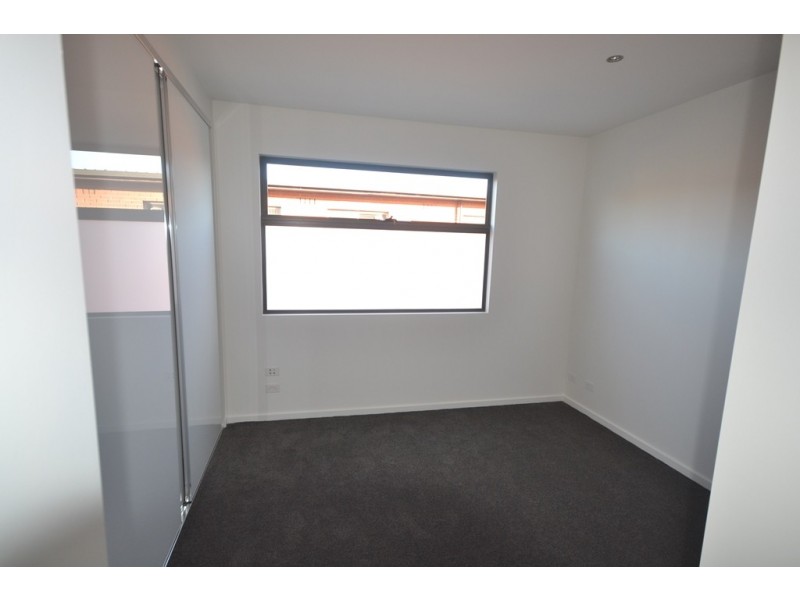 3/1 Manica Street, Brunswick West VIC 3055
