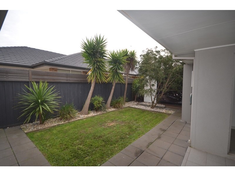 46 Middle Park Drive, Point Cook VIC 3030