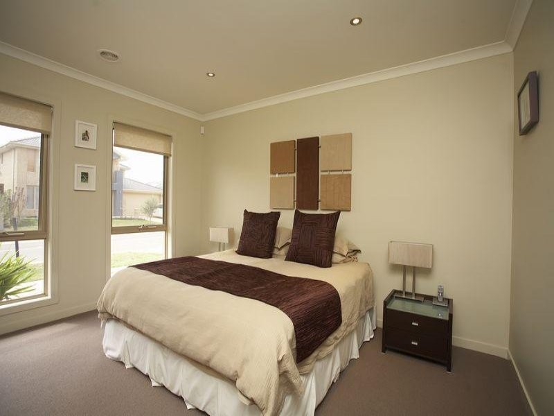 46 Middle Park Drive, Point Cook VIC 3030