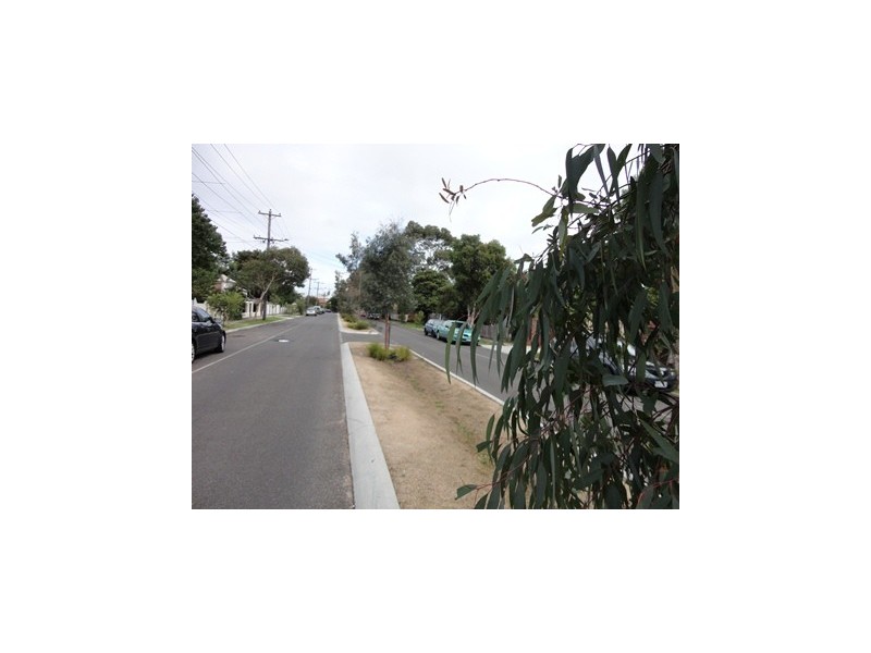 17 Bower Street, Northcote VIC 3070