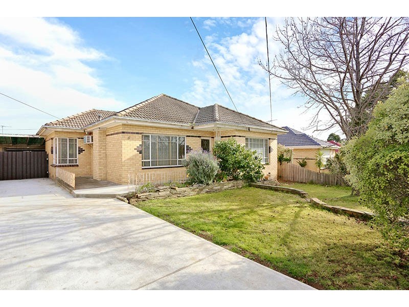 11 Alec Crescent, Fawkner VIC 3060