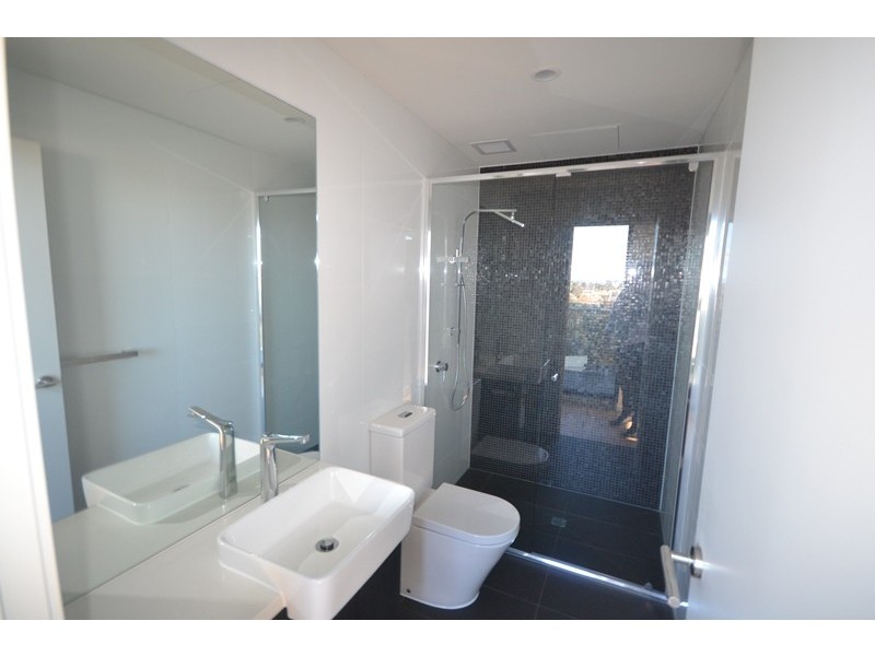 605/33-35 Breese Street, Brunswick VIC 3056