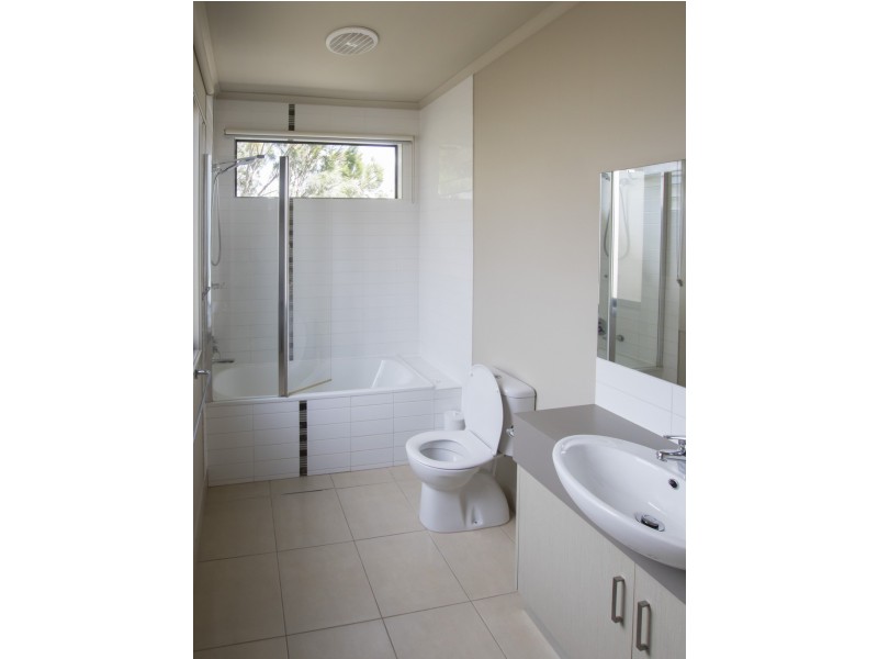 3/60-62 Maroondah Highway, Croydon VIC 3136
