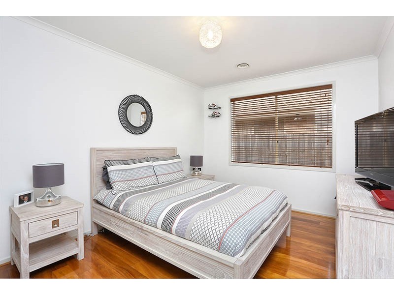 40 Wattle Grove, Reservoir VIC 3073
