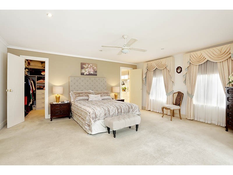 7 Hodgins Court, Brunswick West VIC 3055