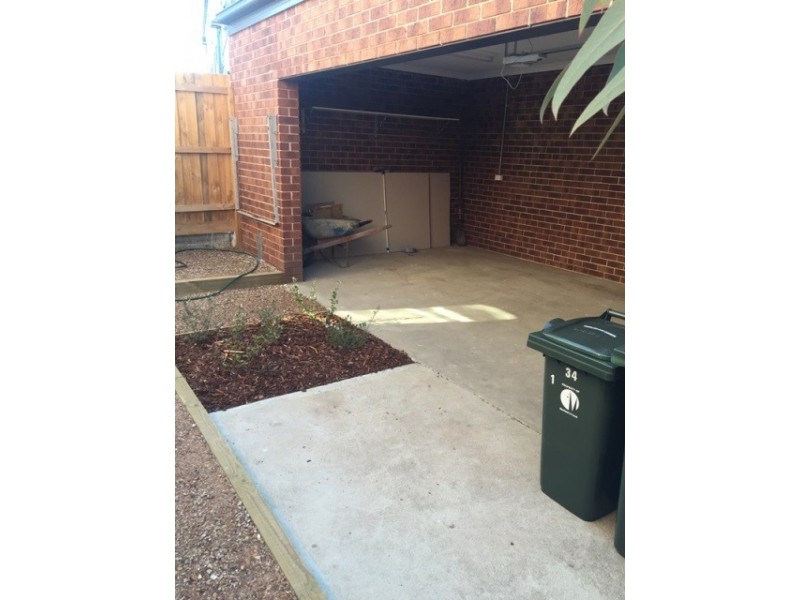 1/34 Bakers Road, Coburg VIC 3058