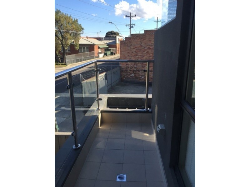 1/34 Bakers Road, Coburg VIC 3058