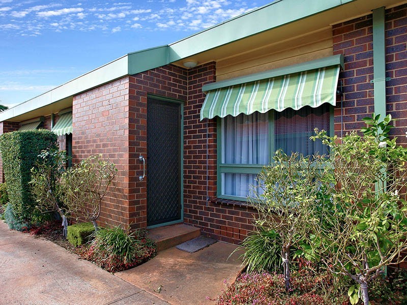 4/118 Moreland Rd, Brunswick VIC 3056