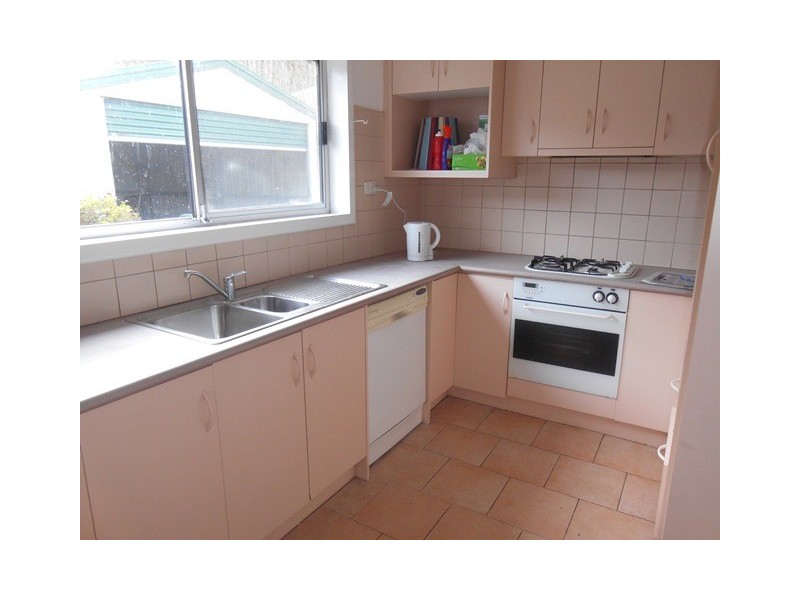 35 Hawthorn St, Coburg VIC 3058