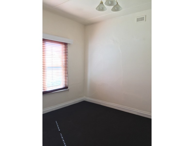 40 Moore Street, Coburg VIC 3058