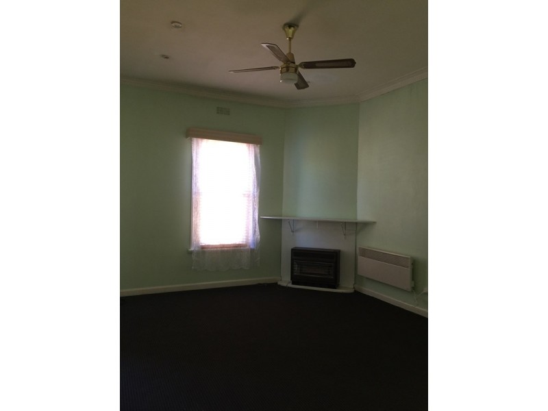 40 Moore Street, Coburg VIC 3058