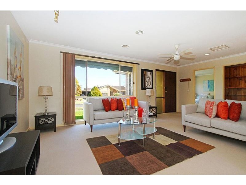 12 Mossfield Mews, Tullamarine VIC 3043