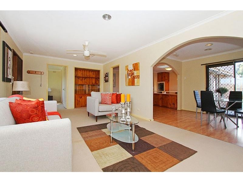 12 Mossfield Mews, Tullamarine VIC 3043