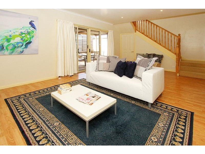12 Mossfield Mews, Tullamarine VIC 3043