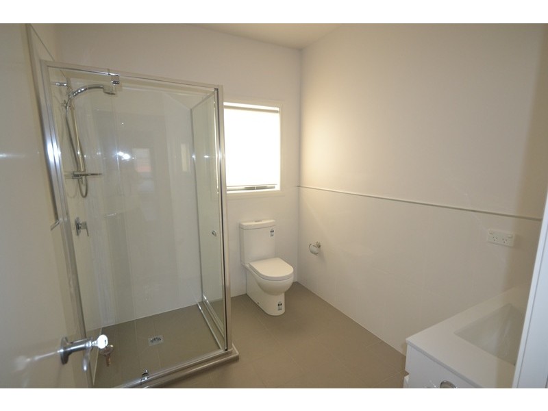 2/97 Shorts Road, Coburg North VIC 3058