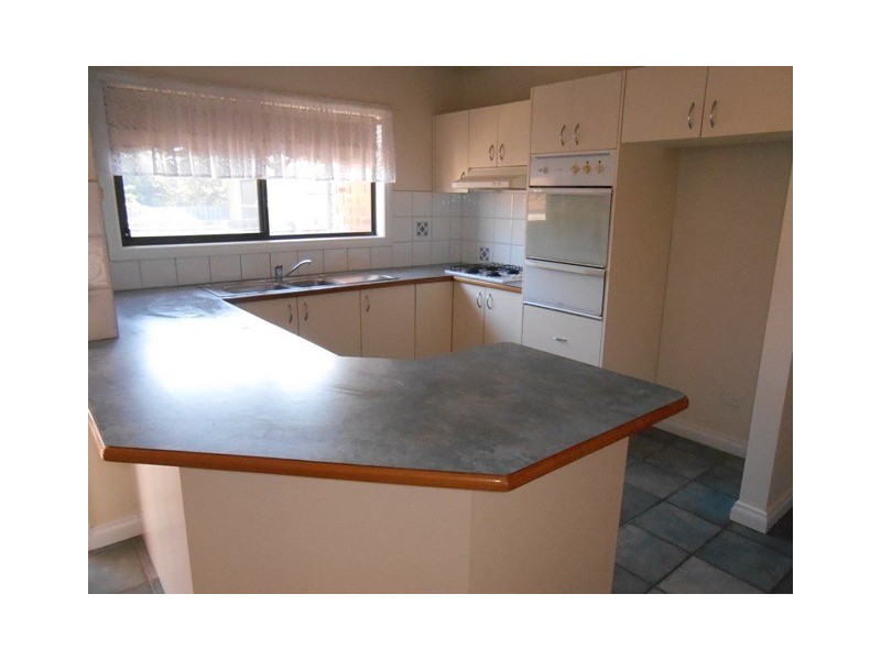 2/136 Morell Street, Glenroy VIC 3046
