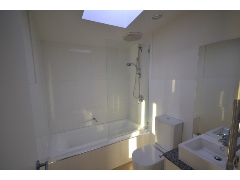 5/2 Cumming Street, Brunswick West VIC 3055