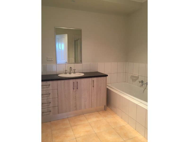 38 Newman Street, Brunswick West VIC 3055