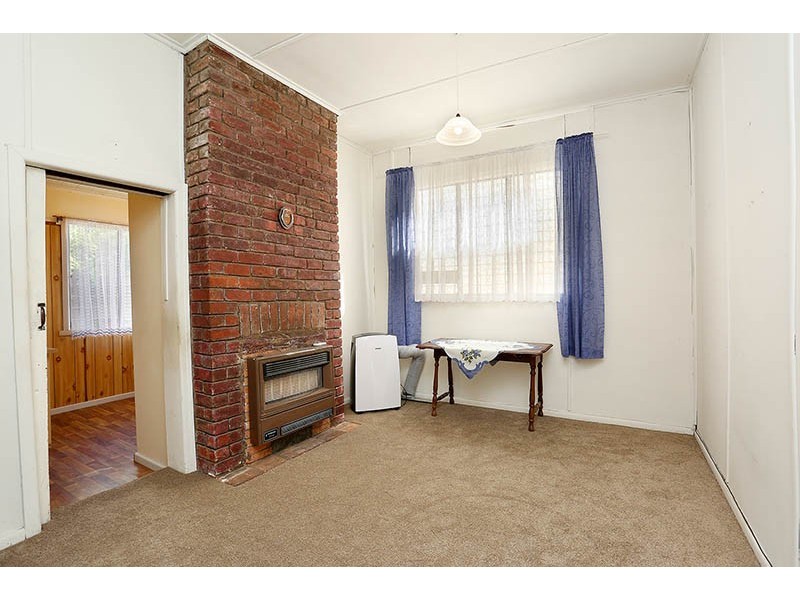 12 Allan Street, Brunswick VIC 3056