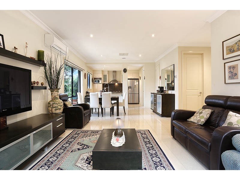 6 Governors Road, Coburg VIC 3058