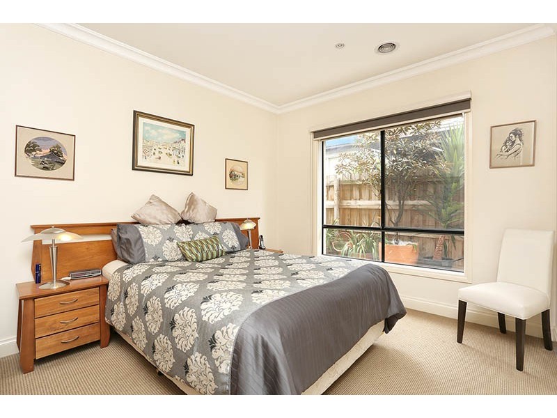 6 Governors Road, Coburg VIC 3058