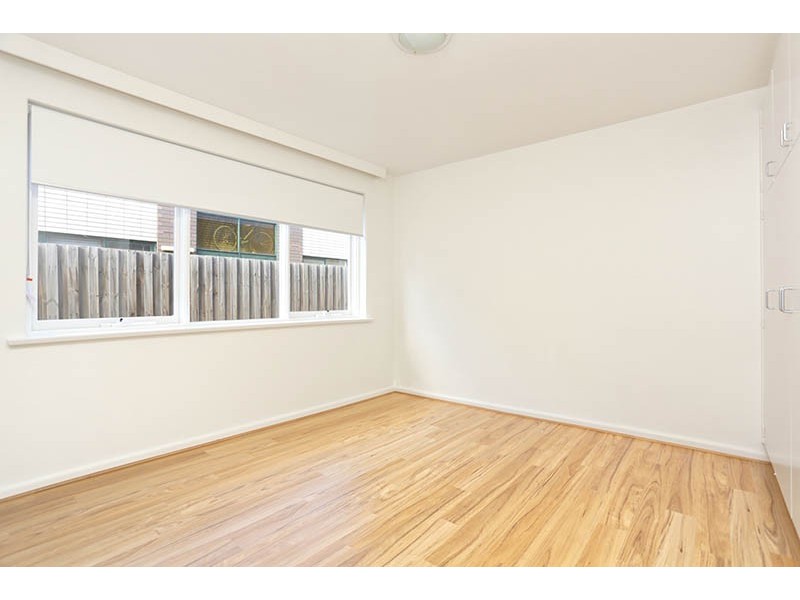 1/6 McColl Court, Brunswick West VIC 3055