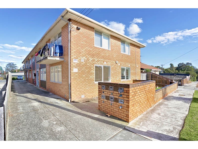 1/6 McColl Court, Brunswick West VIC 3055