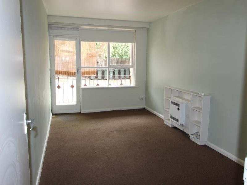 2/1 Cunnington Avenue, Brunswick East VIC 3057