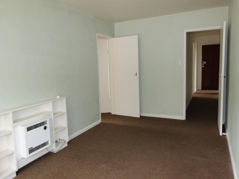 2/1 Cunnington Avenue, Brunswick East VIC 3057