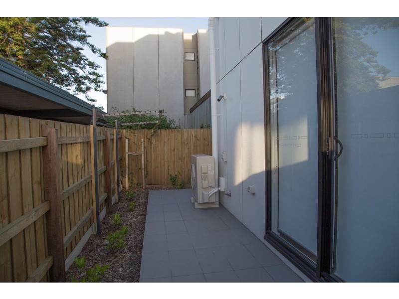 8/2-4 Murray Street, Brunswick VIC 3056
