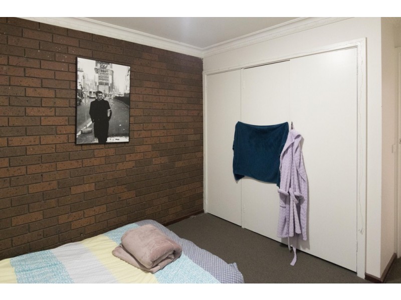 2/54 The Grove, Coburg VIC 3058