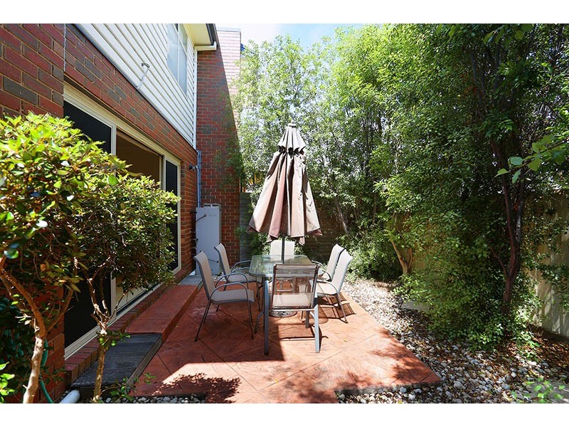 37 Hazel Grove, Pascoe Vale VIC 3044