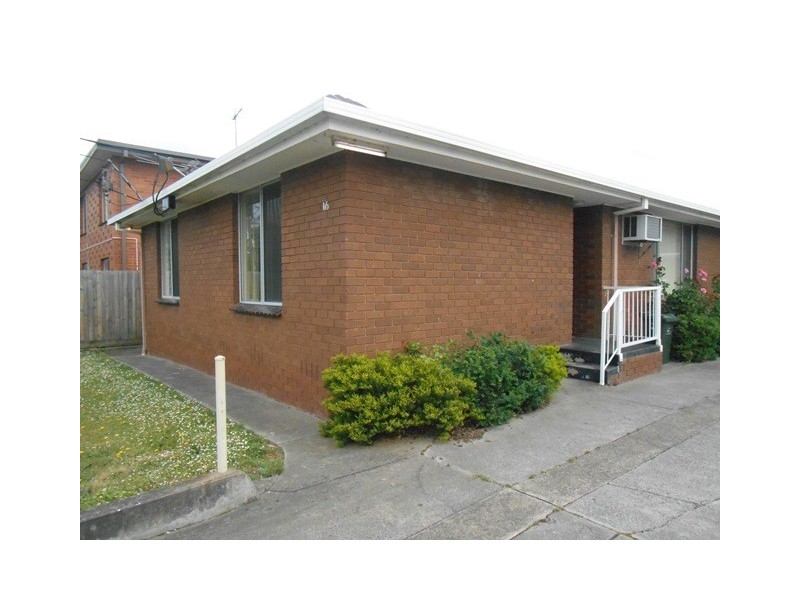 1/16 Smith Street, Thornbury VIC 3071