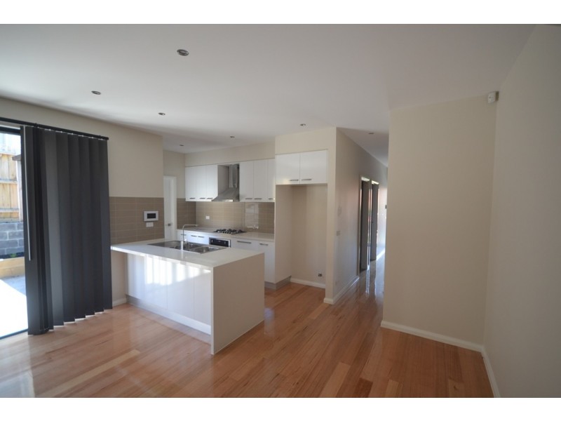 1/3 Shaftsbury Street, Coburg VIC 3058