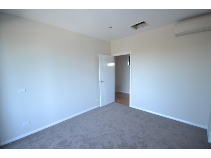 1/3 Shaftsbury Street, Coburg VIC 3058