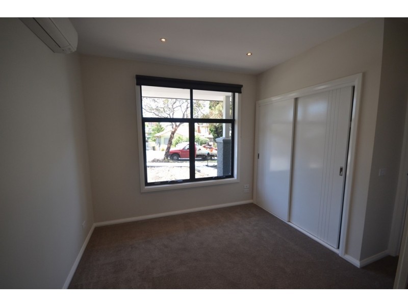 1/3 Shaftsbury Street, Coburg VIC 3058