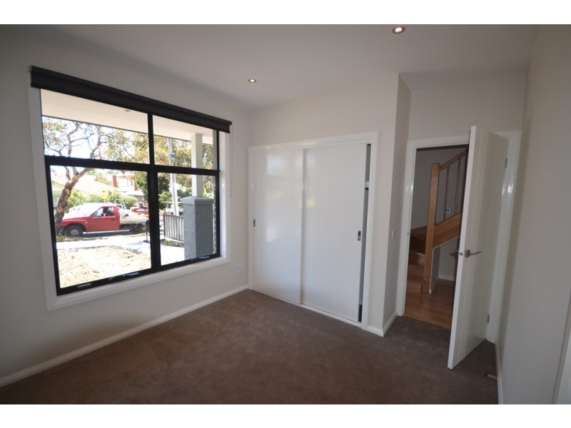1/3 Shaftsbury Street, Coburg VIC 3058