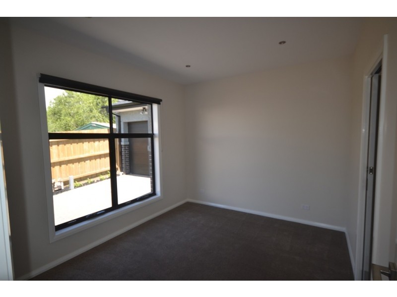 3/3 Shaftsbury Street, Coburg VIC 3058