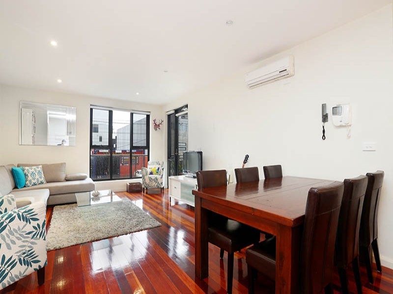 1/138-140 Melville Road, Brunswick West VIC 3055