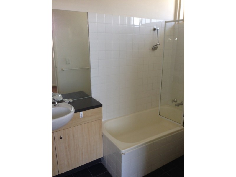 10/444 Albion Street, Brunswick West VIC 3055