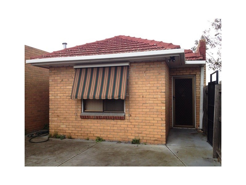 2A Heather Avenue, Pascoe Vale VIC 3044