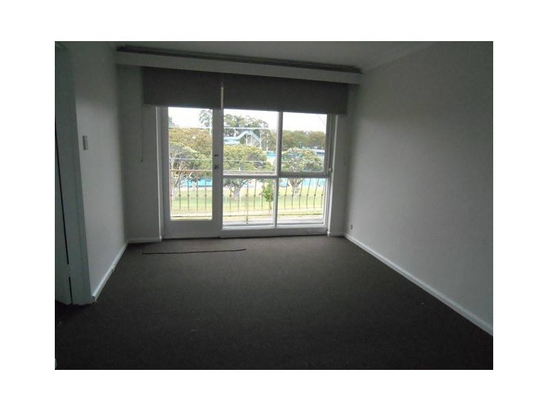 9/564 Pascoe vale Road, Oak Park VIC 3046