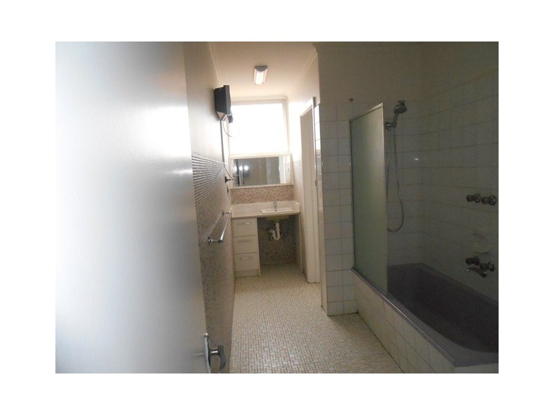 9/564 Pascoe vale Road, Oak Park VIC 3046